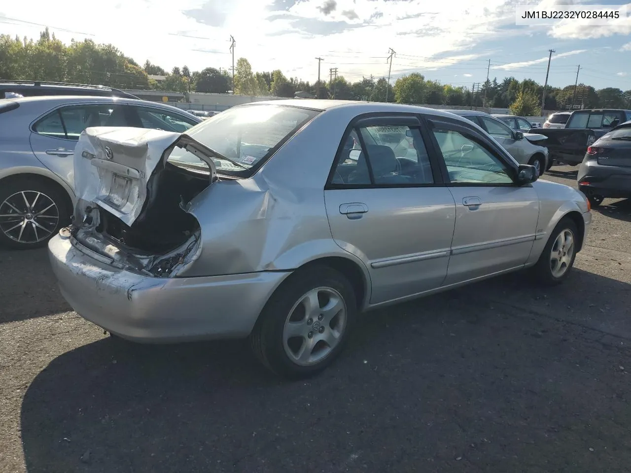 2000 Mazda Protege Es VIN: JM1BJ2232Y0284445 Lot: 75312804