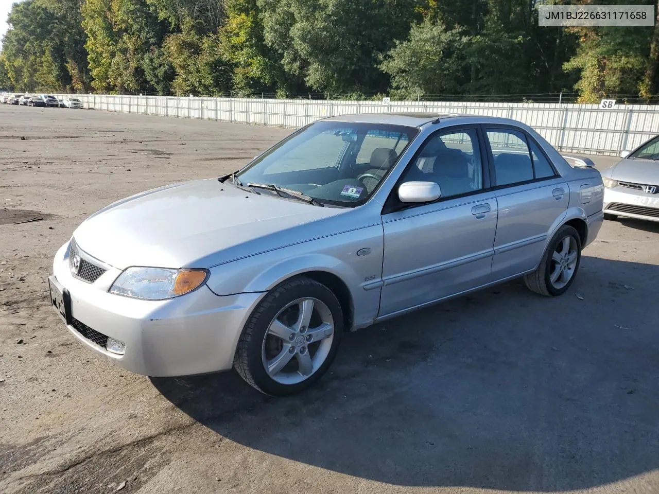 2003 Mazda Protege Dx VIN: JM1BJ226631171658 Lot: 74337864