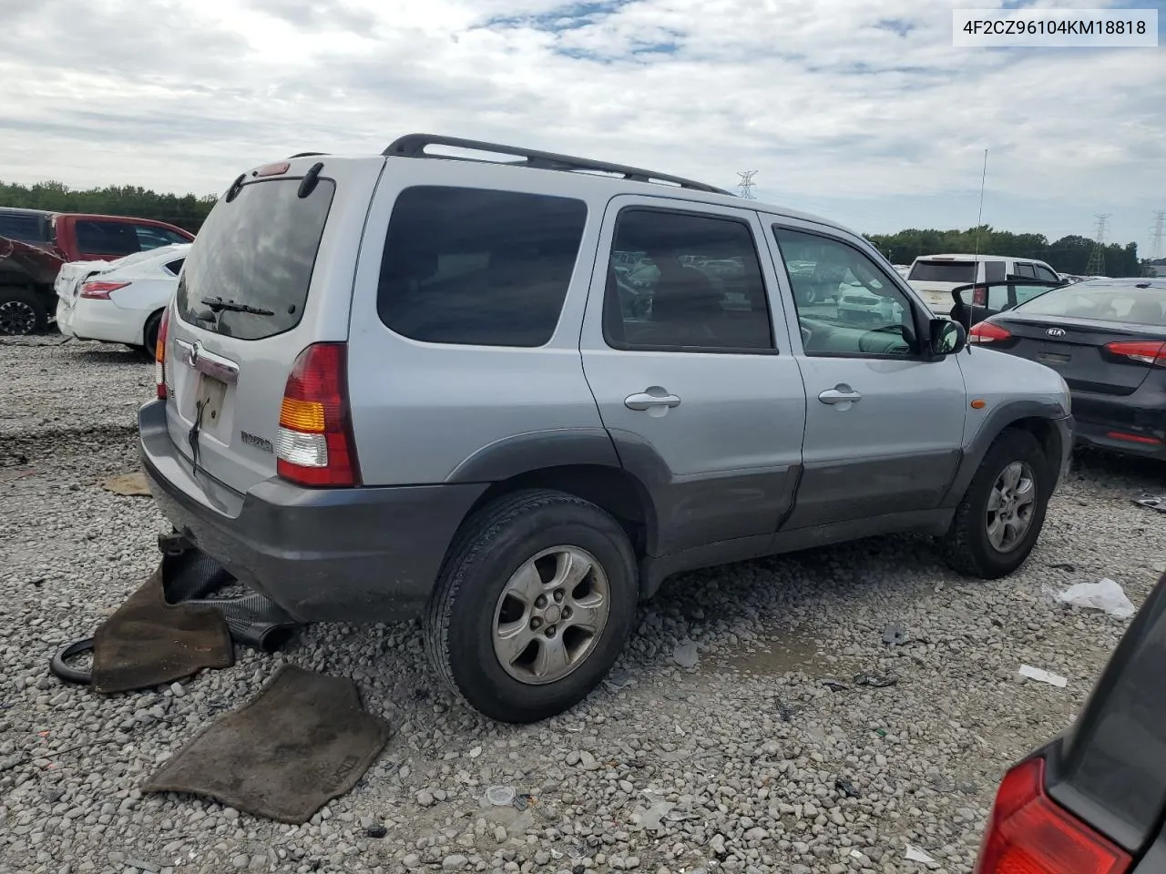 4F2CZ96104KM18818 2004 Mazda Tribute Es