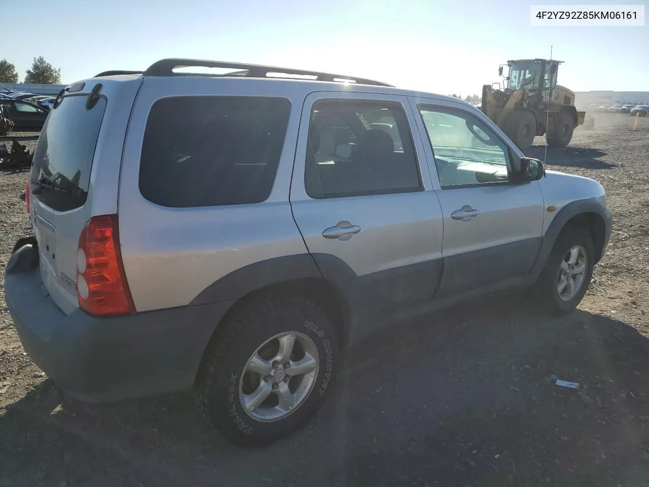 2005 Mazda Tribute I VIN: 4F2YZ92Z85KM06161 Lot: 75021414