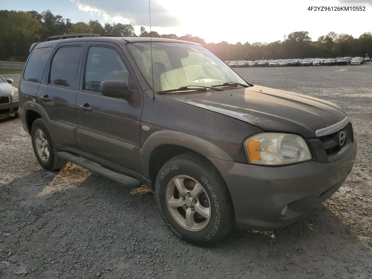 4F2YZ96126KM10552 2006 Mazda Tribute S