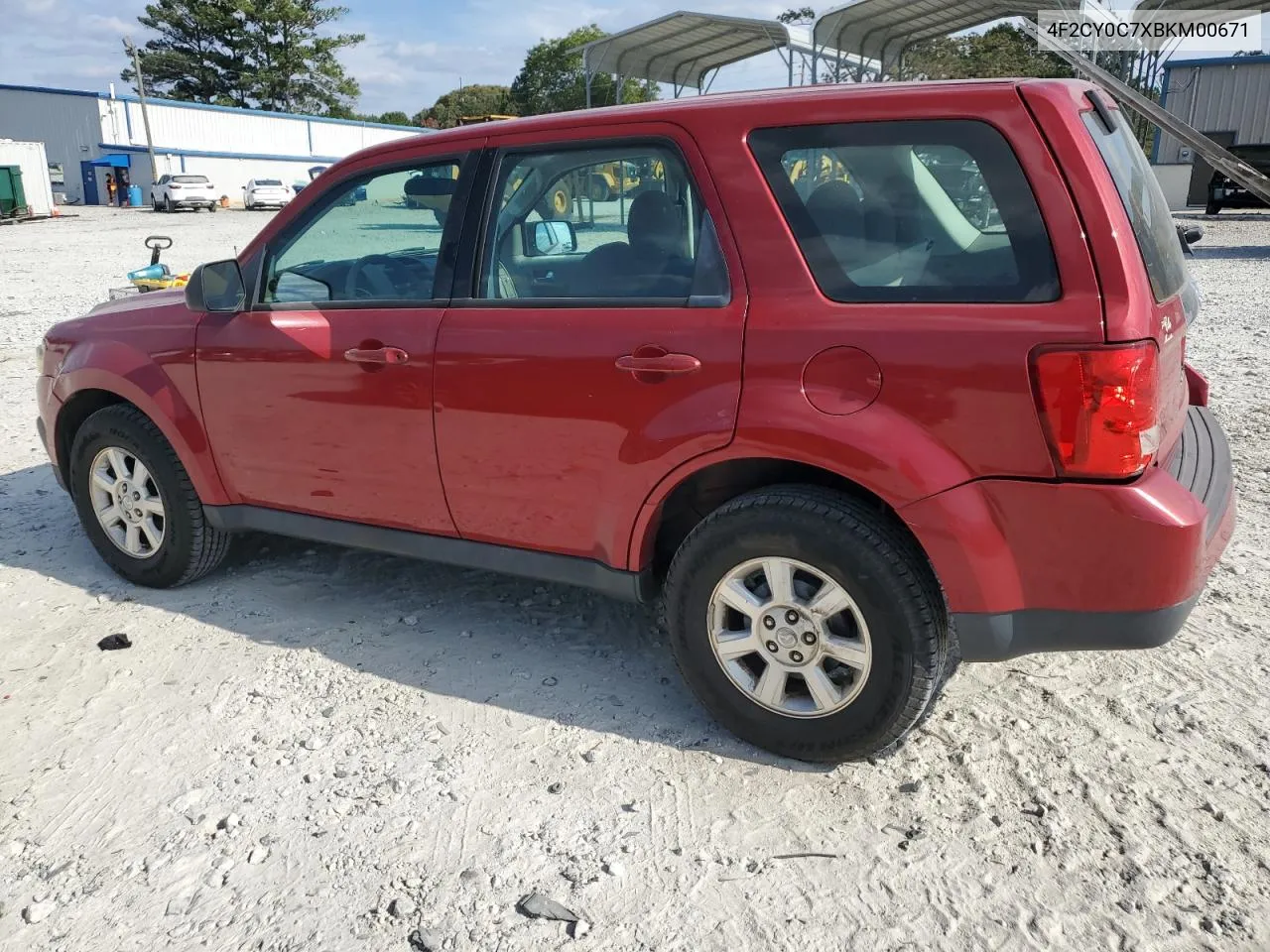 2011 Mazda Tribute I VIN: 4F2CY0C7XBKM00671 Lot: 75431144