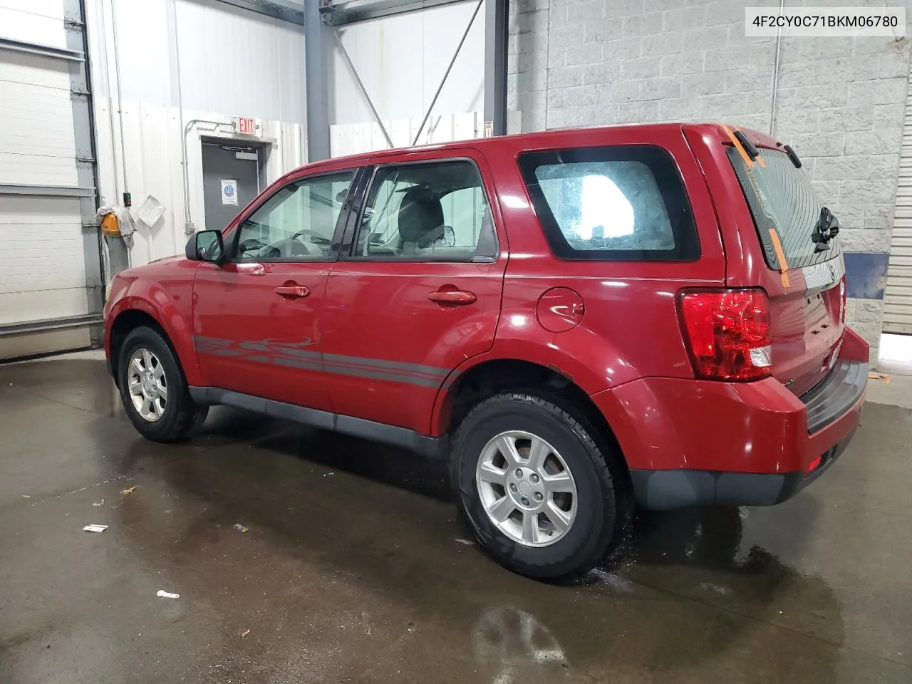 2011 Mazda Tribute I VIN: 4F2CY0C71BKM06780 Lot: 77748114