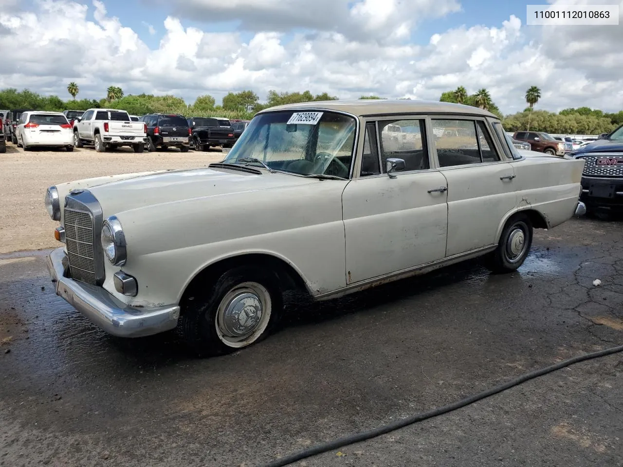 1966 Mercedes-Benz 230 VIN: 11001112010863 Lot: 71629894