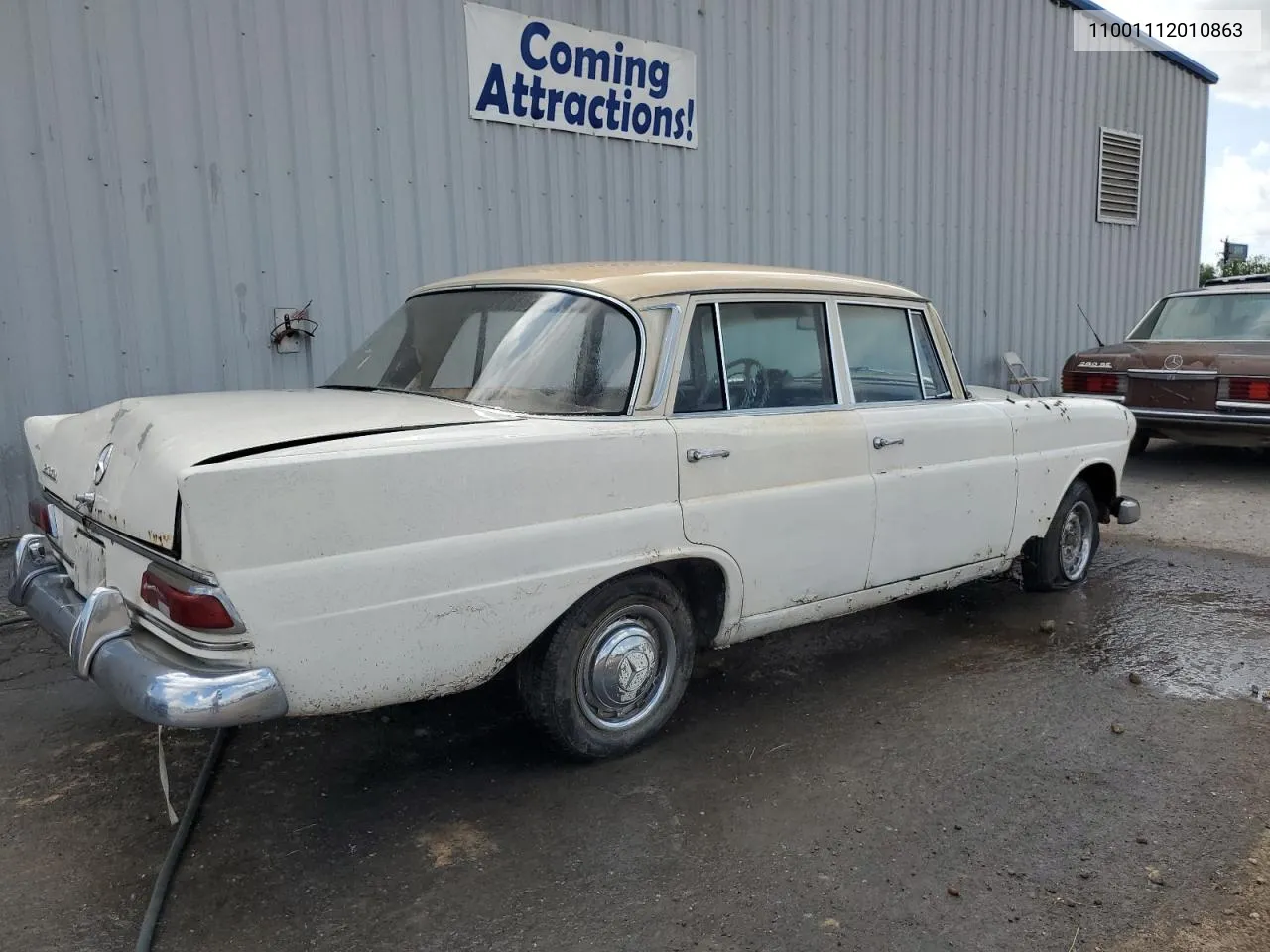 1966 Mercedes-Benz 230 VIN: 11001112010863 Lot: 71629894