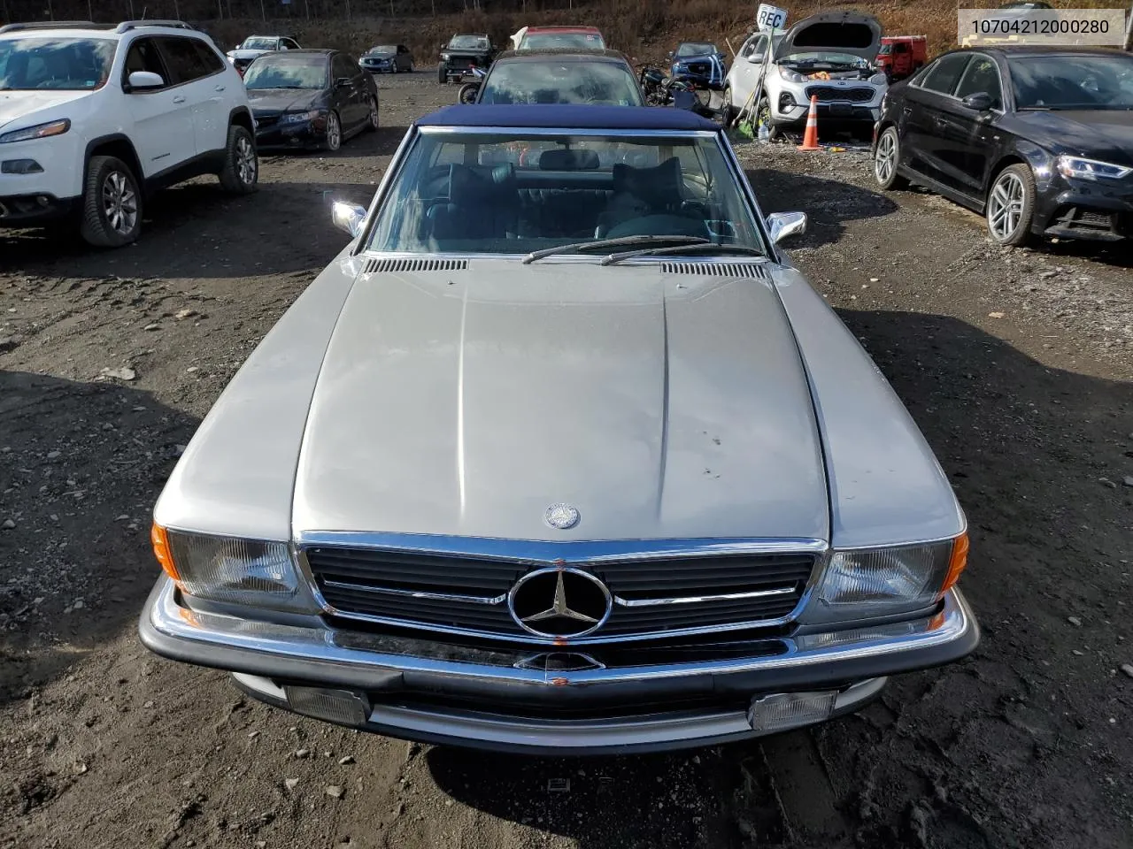 1975 Mercedes-Benz 280-Class VIN: 10704212000280 Lot: 79363254