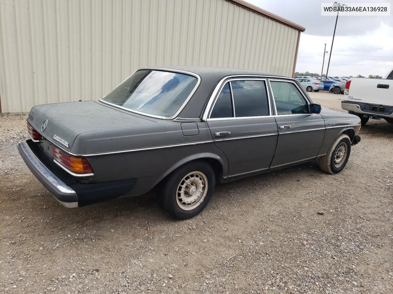 1984 Mercedes-Benz 300 Dt VIN: WDBAB33A6EA136928 Lot: 79703564