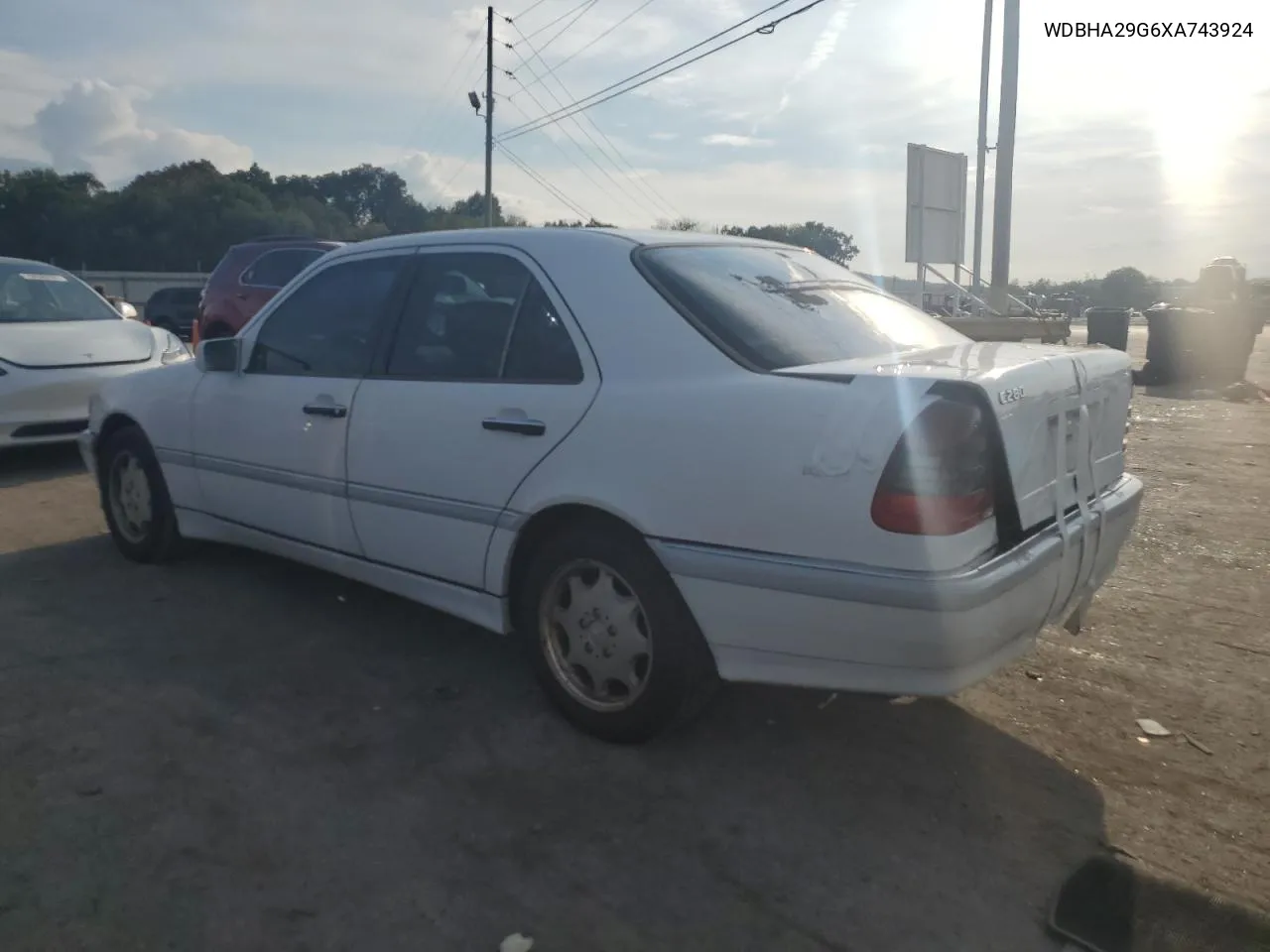 1999 Mercedes-Benz C 280 VIN: WDBHA29G6XA743924 Lot: 70222874