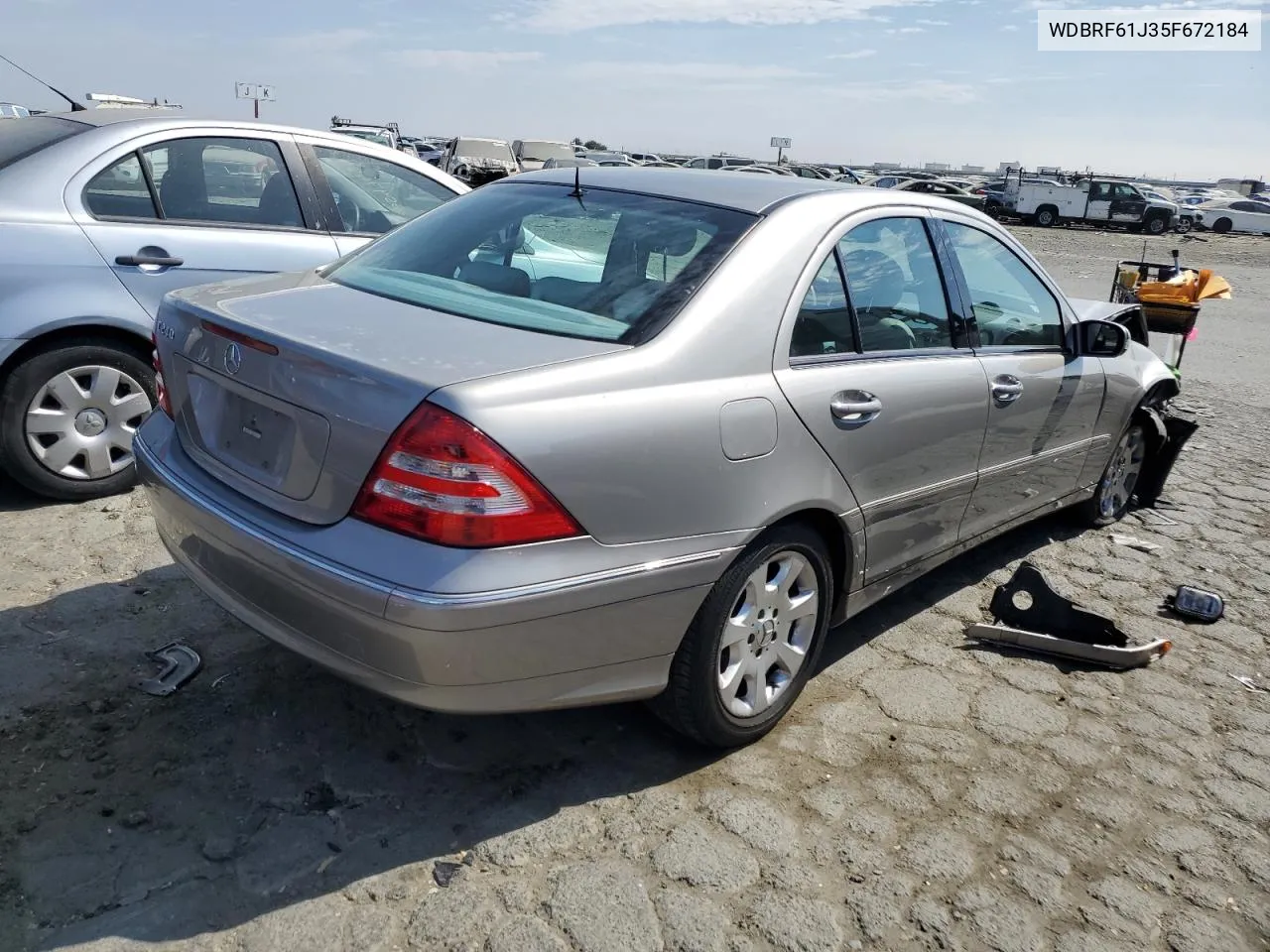 2005 Mercedes-Benz C 240 VIN: WDBRF61J35F672184 Lot: 66610114