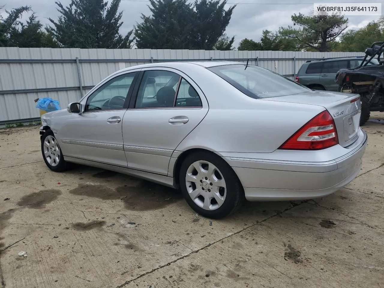 2005 Mercedes-Benz C 240 4Matic VIN: WDBRF81J35F641173 Lot: 73503174