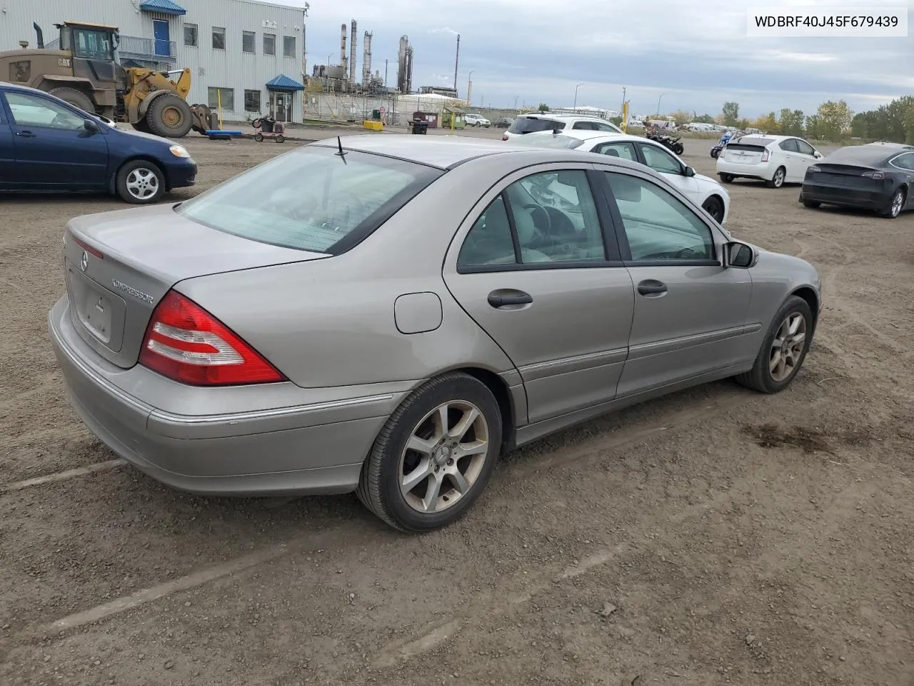 2005 Mercedes-Benz C 230K Sport Sedan VIN: WDBRF40J45F679439 Lot: 74284004