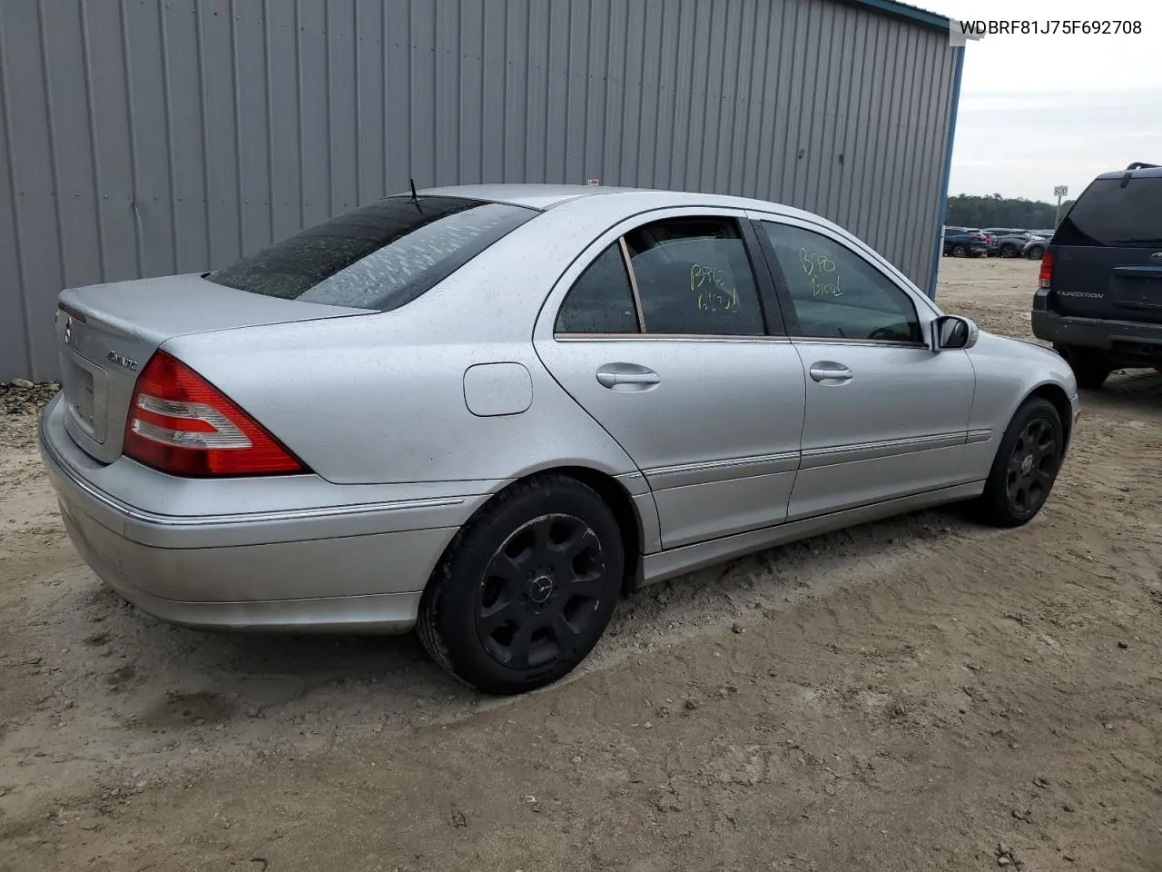 2005 Mercedes-Benz C 240 4Matic VIN: WDBRF81J75F692708 Lot: 75619814