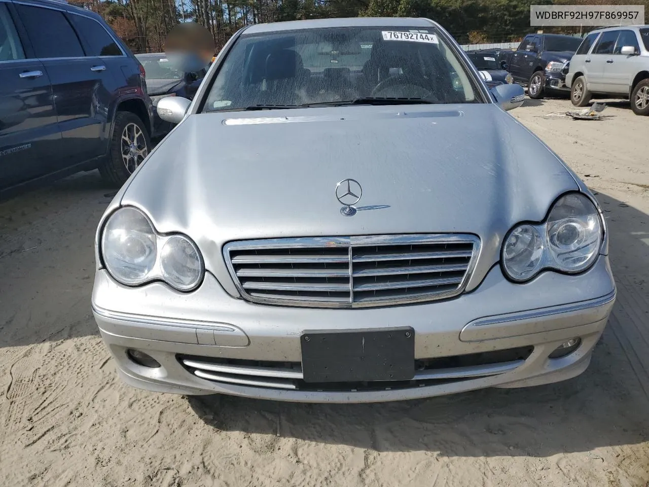 2007 Mercedes-Benz C 280 4Matic VIN: WDBRF92H97F869957 Lot: 76792744