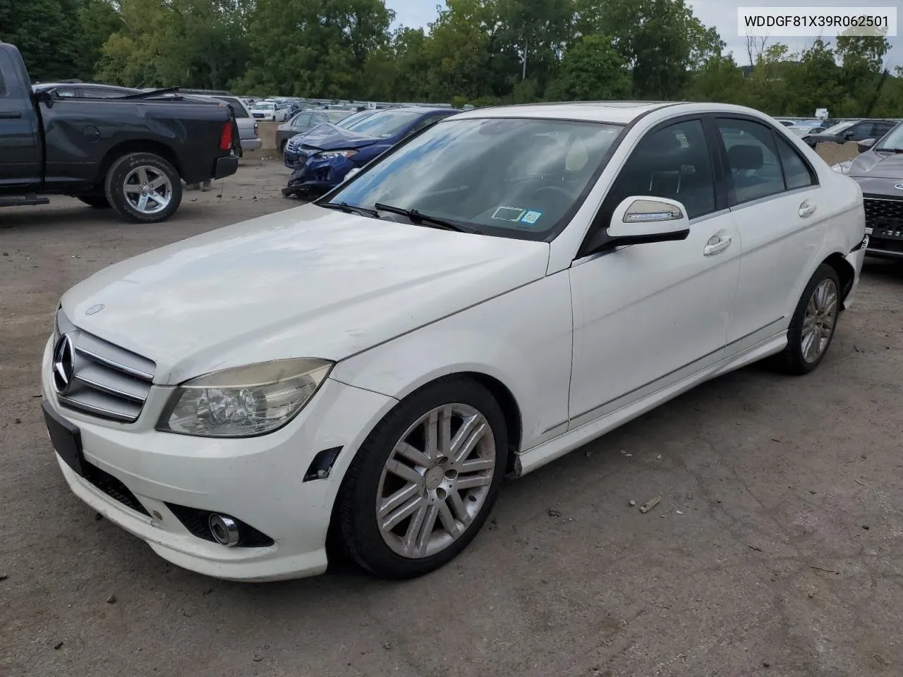 2009 Mercedes-Benz C 300 4Matic VIN: WDDGF81X39R062501 Lot: 68564634