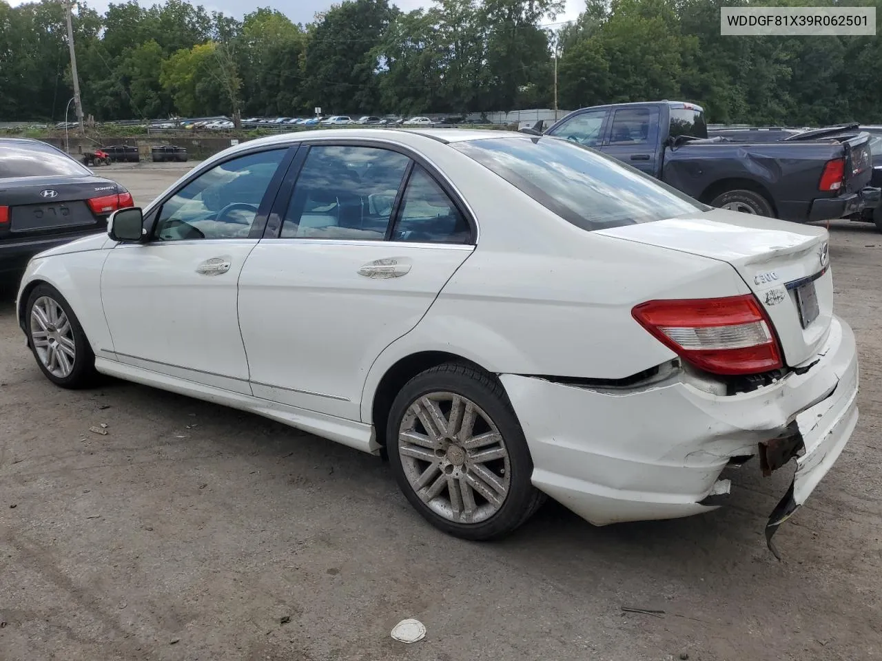 WDDGF81X39R062501 2009 Mercedes-Benz C 300 4Matic