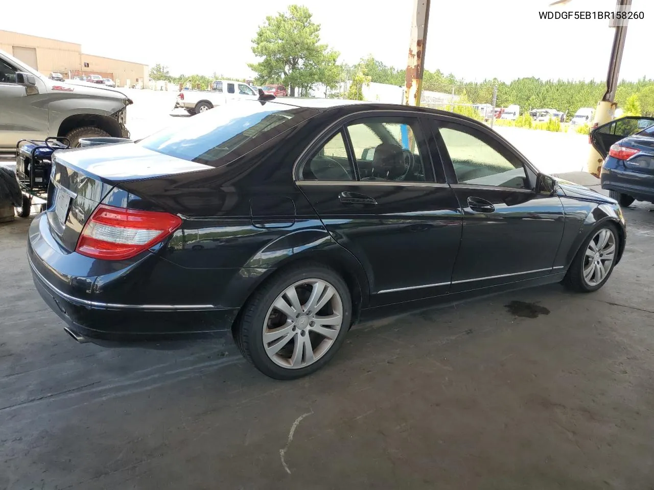 2011 Mercedes-Benz C 300 VIN: WDDGF5EB1BR158260 Lot: 58065804