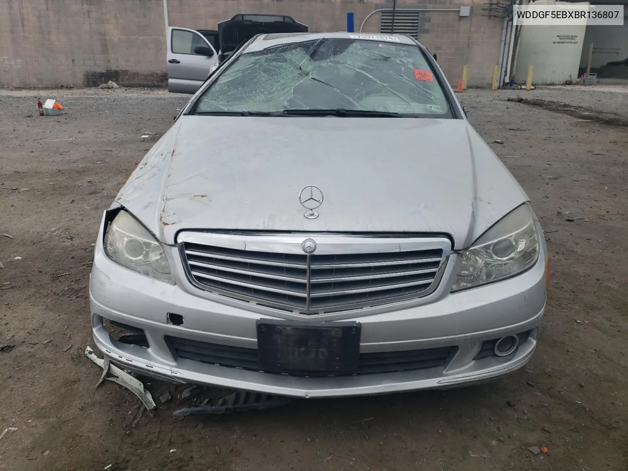 2011 Mercedes-Benz C 300 VIN: WDDGF5EBXBR136807 Lot: 75971874