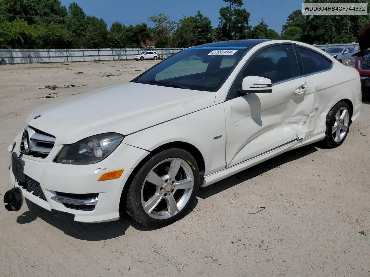 2012 Mercedes-Benz C 250 VIN: WDDGJ4HB4CF744832 Lot: 67691414