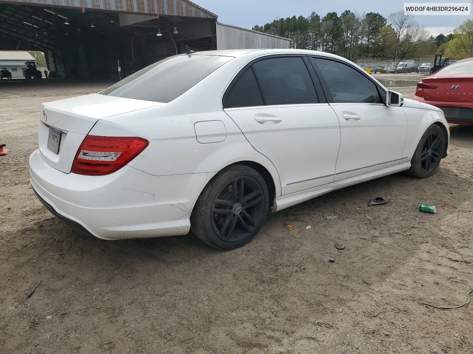 2013 Mercedes-Benz C 250 VIN: WDDGF4HB3DR296424 Lot: 56141764