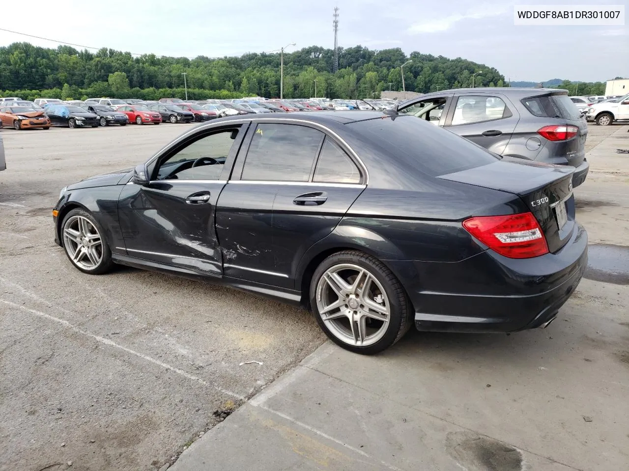 2013 Mercedes-Benz C 300 4Matic VIN: WDDGF8AB1DR301007 Lot: 59327684