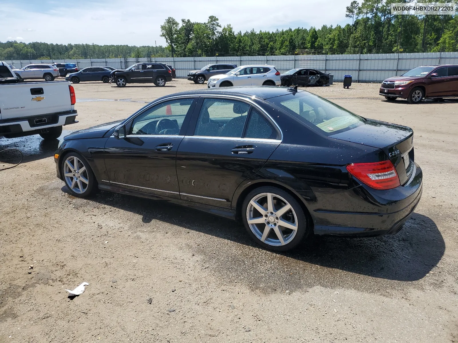 2013 Mercedes-Benz C 250 VIN: WDDGF4HBXDR272203 Lot: 62524074