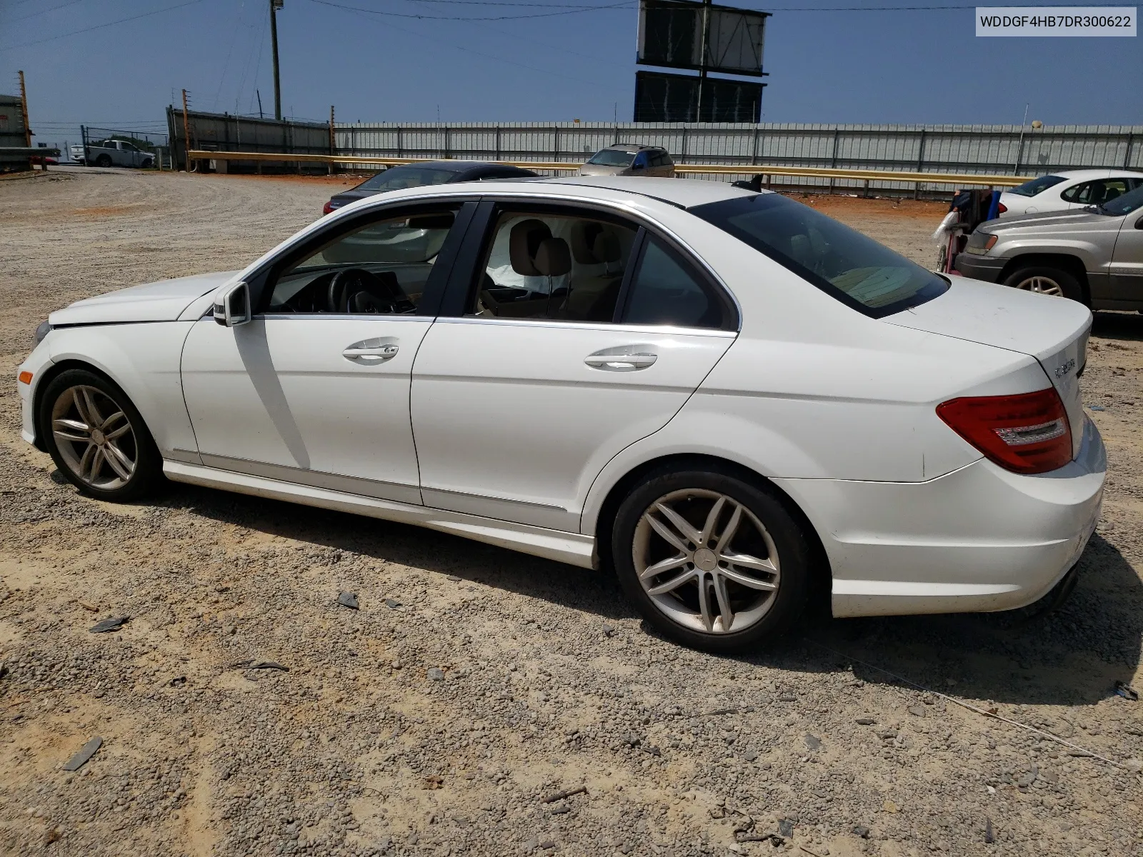 2013 Mercedes-Benz C 250 VIN: WDDGF4HB7DR300622 Lot: 65535944