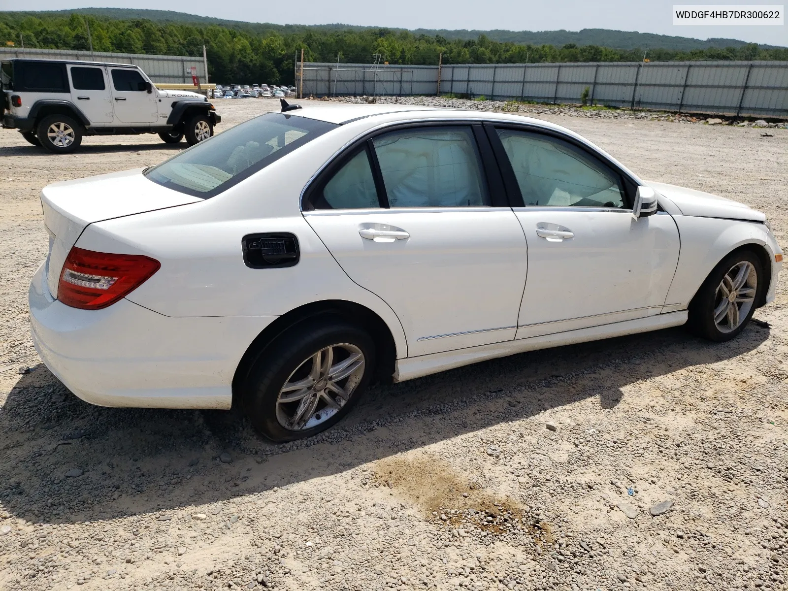 2013 Mercedes-Benz C 250 VIN: WDDGF4HB7DR300622 Lot: 65535944