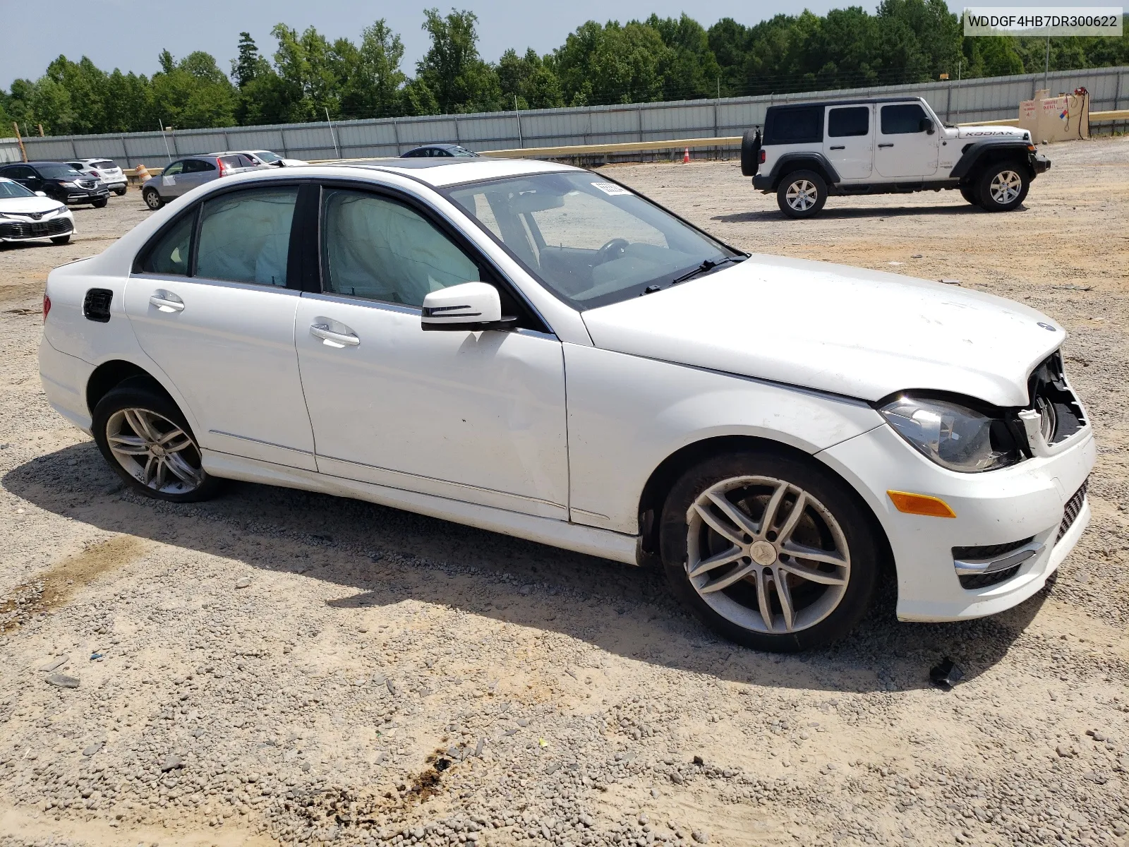 2013 Mercedes-Benz C 250 VIN: WDDGF4HB7DR300622 Lot: 65535944