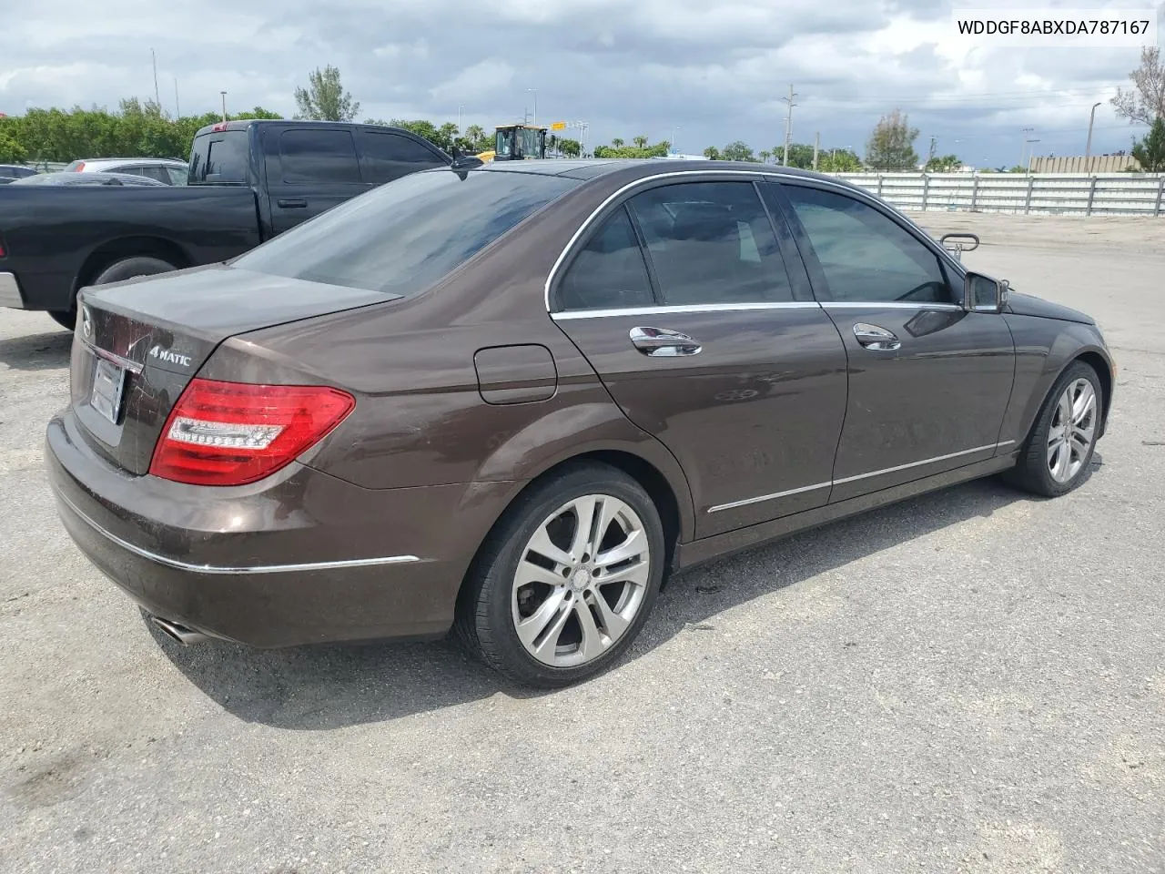 2013 Mercedes-Benz C 300 4Matic VIN: WDDGF8ABXDA787167 Lot: 67251564