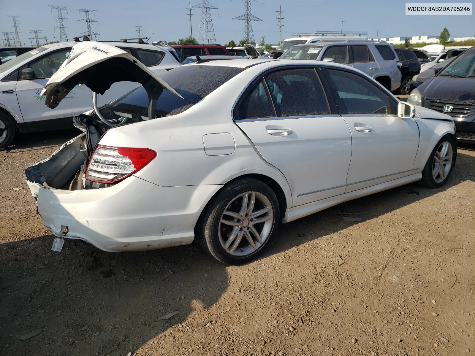 2013 Mercedes-Benz C 300 4Matic VIN: WDDGF8AB2DA795246 Lot: 68105654