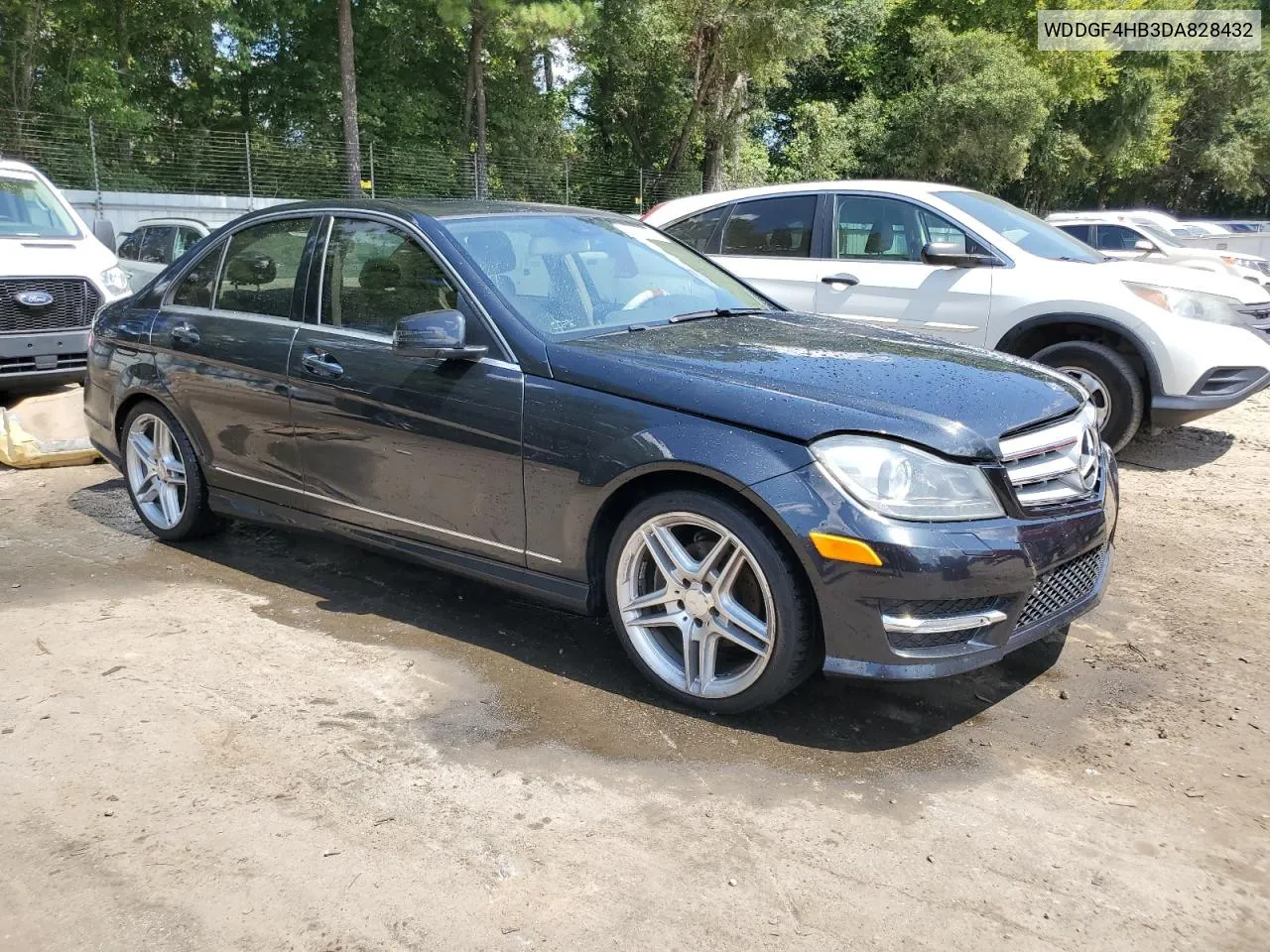 2013 Mercedes-Benz C 250 VIN: WDDGF4HB3DA828432 Lot: 68832074