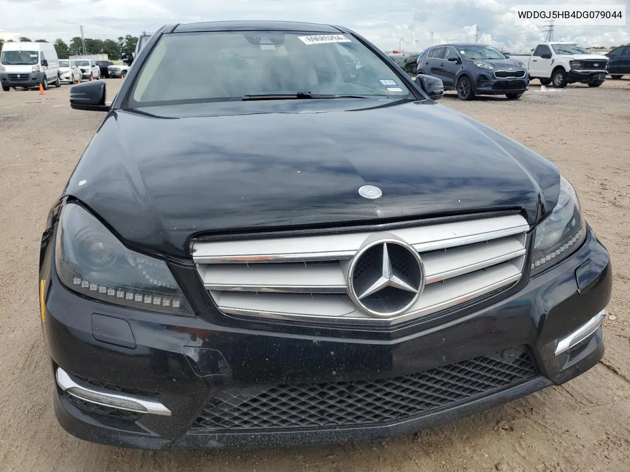 2013 Mercedes-Benz C 350 VIN: WDDGJ5HB4DG079044 Lot: 69685264