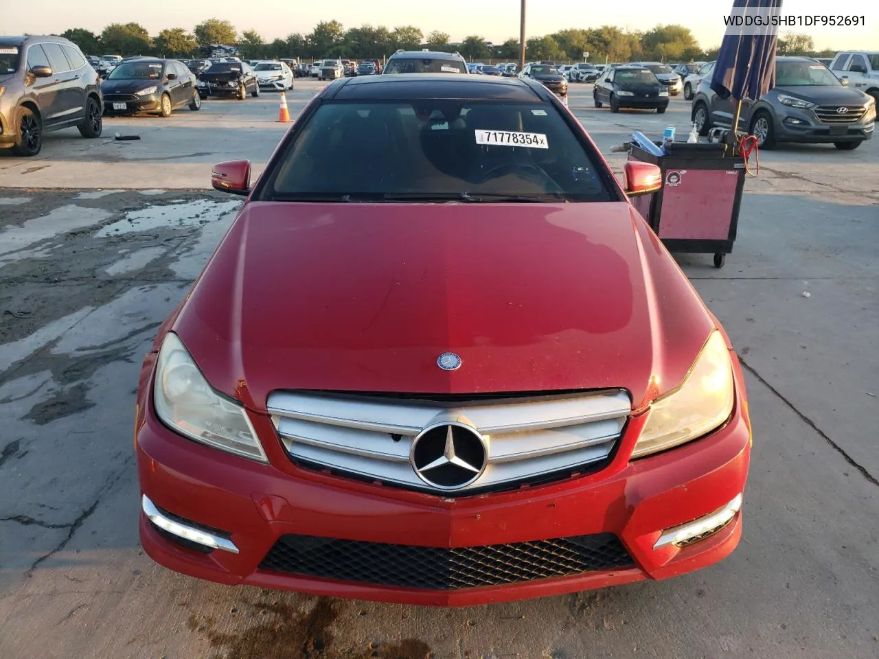 2013 Mercedes-Benz C 350 VIN: WDDGJ5HB1DF952691 Lot: 71778354