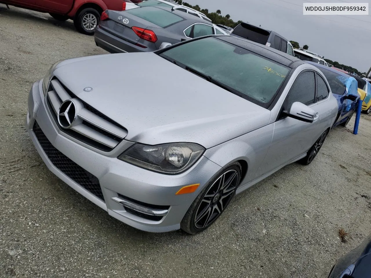 2013 Mercedes-Benz C 350 VIN: WDDGJ5HB0DF959342 Lot: 74553684