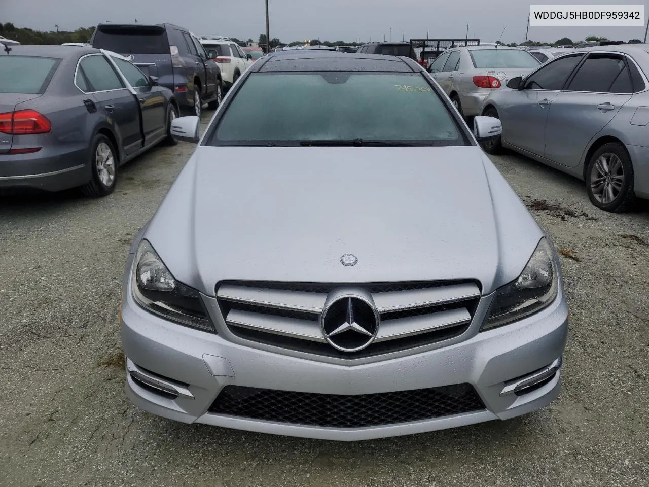 2013 Mercedes-Benz C 350 VIN: WDDGJ5HB0DF959342 Lot: 74553684