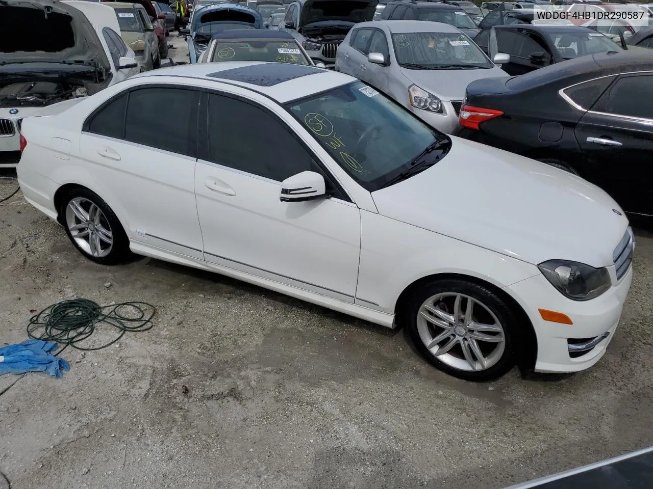 2013 Mercedes-Benz C 250 VIN: WDDGF4HB1DR290587 Lot: 75237424