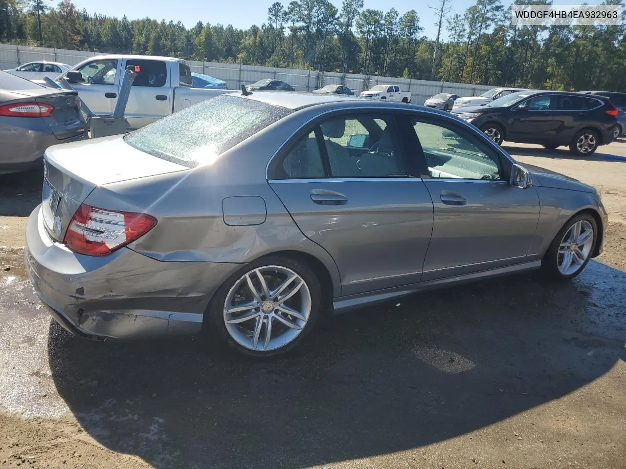 2014 Mercedes-Benz C 250 VIN: WDDGF4HB4EA932963 Lot: 74011374