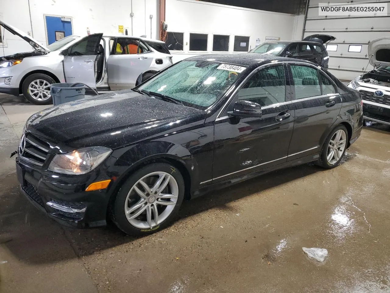 2014 Mercedes-Benz C 300 4Matic VIN: WDDGF8AB5EG255047 Lot: 75738404