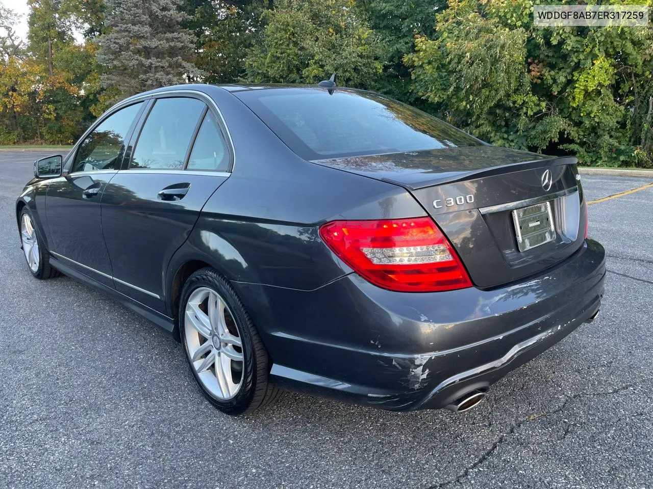 2014 Mercedes-Benz C 300 4Matic VIN: WDDGF8AB7ER317259 Lot: 75761384