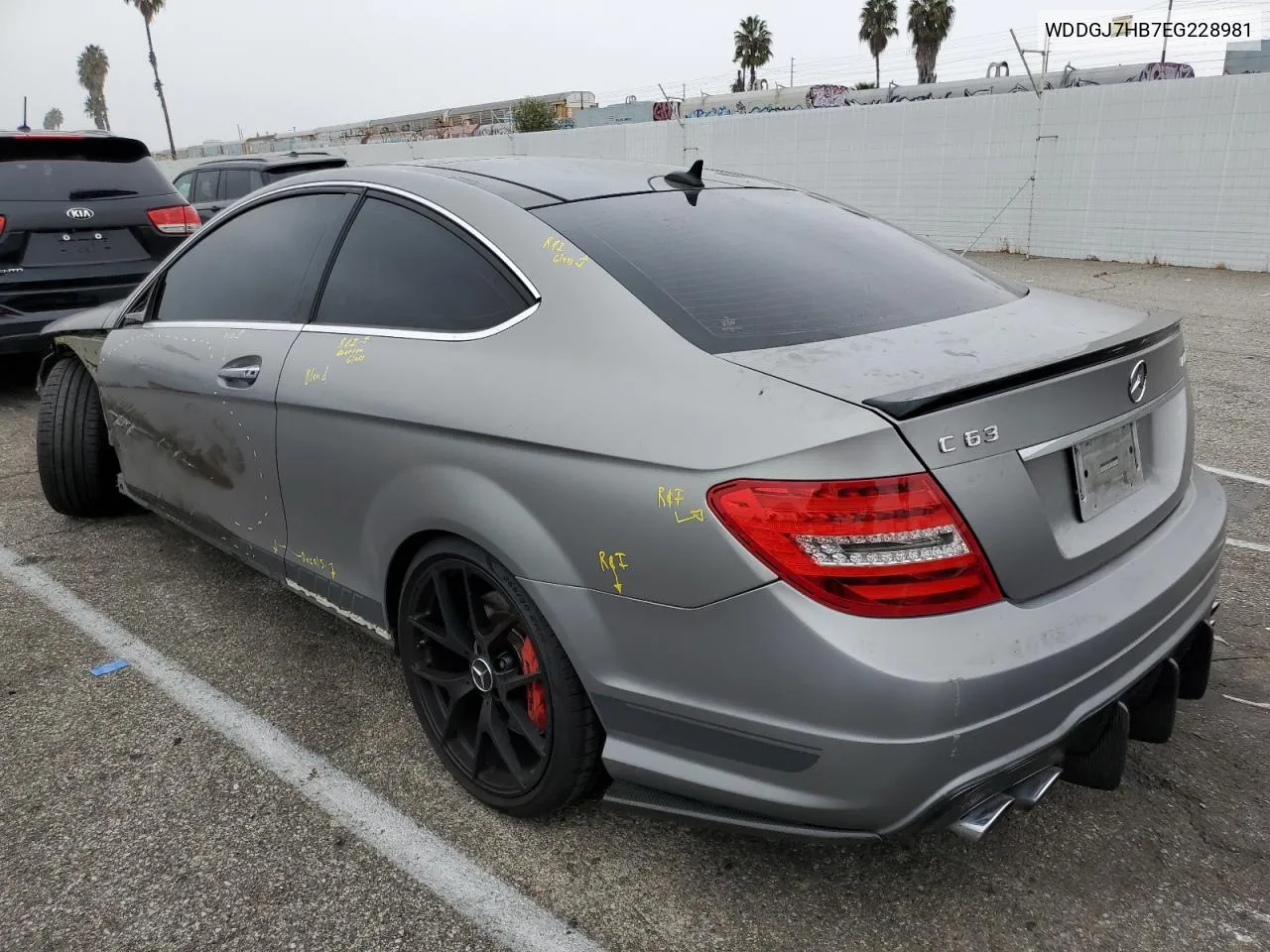 2014 Mercedes-Benz C 63 Amg VIN: WDDGJ7HB7EG228981 Lot: 76613284