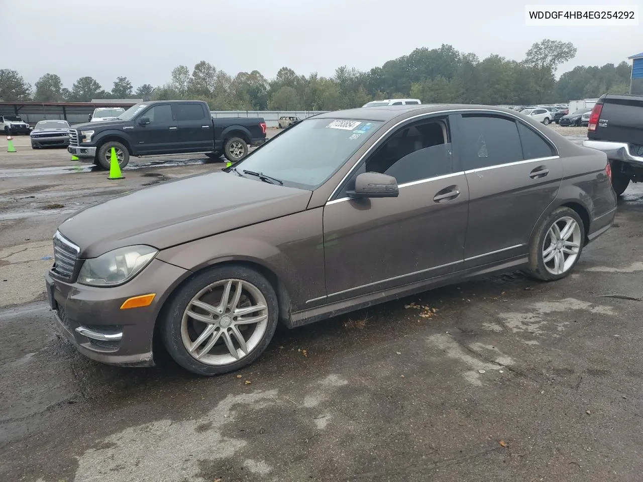 2014 Mercedes-Benz C 250 VIN: WDDGF4HB4EG254292 Lot: 77283854