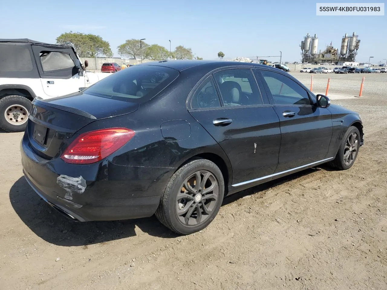 2015 Mercedes-Benz C 300 4Matic VIN: 55SWF4KB0FU031983 Lot: 56164674