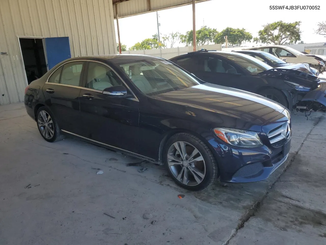 2015 Mercedes-Benz C 300 VIN: 55SWF4JB3FU070052 Lot: 73669544