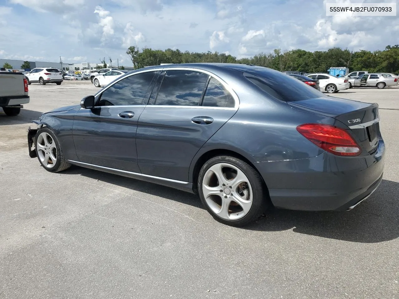 2015 Mercedes-Benz C 300 VIN: 55SWF4JB2FU070933 Lot: 74573054