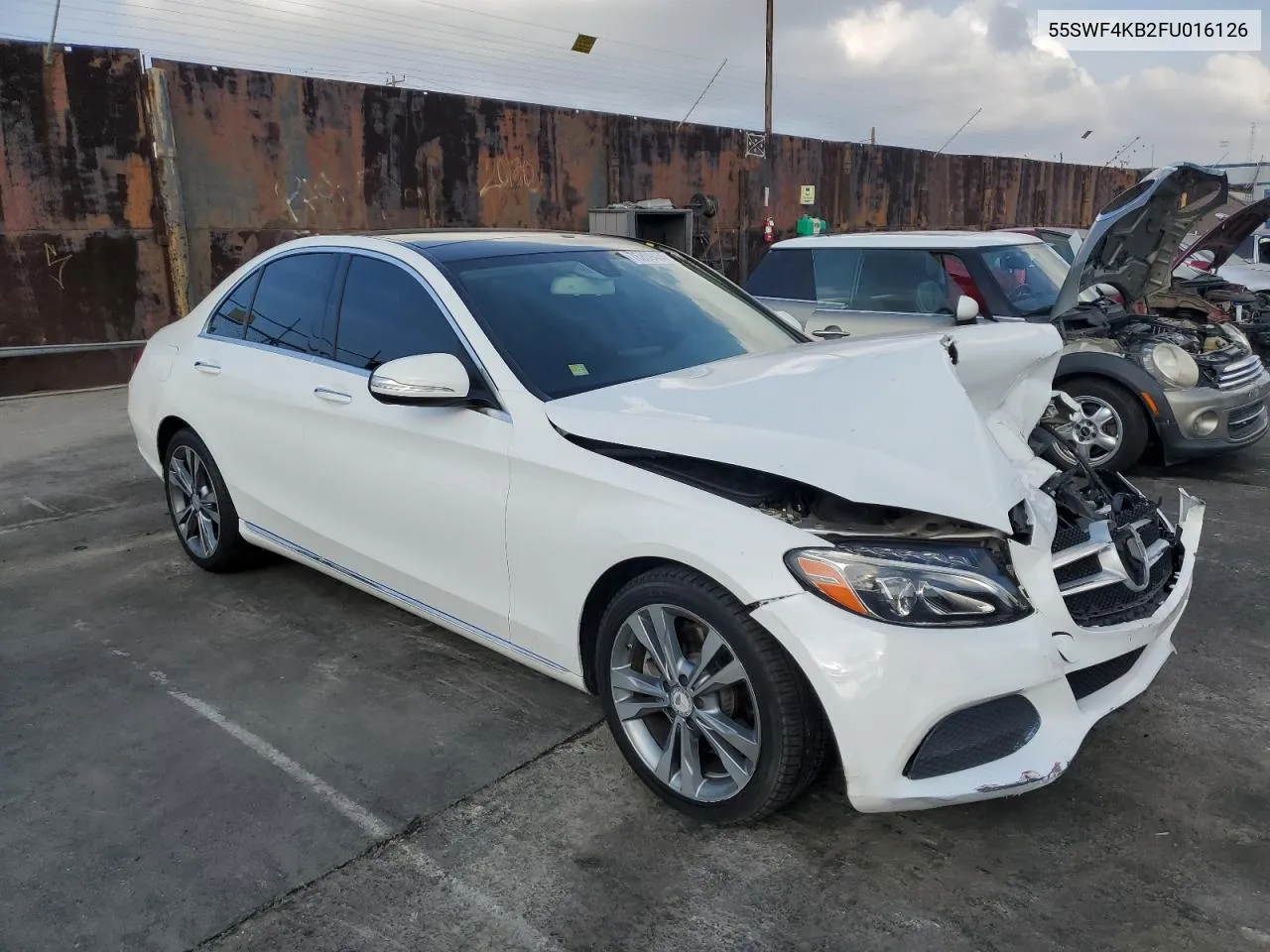 2015 Mercedes-Benz C 300 4Matic VIN: 55SWF4KB2FU016126 Lot: 76809454