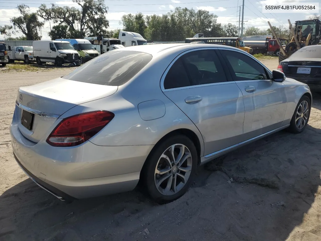 2015 Mercedes-Benz C 300 VIN: 55SWF4JB1FU052584 Lot: 80802504