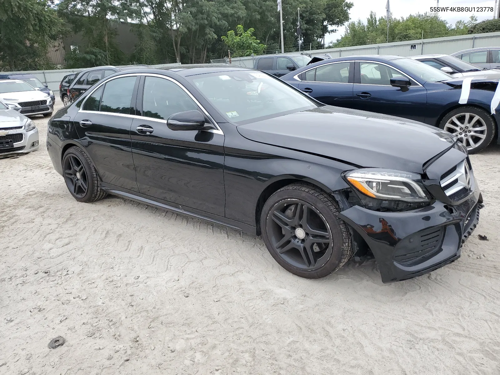 2016 Mercedes-Benz C 300 4Matic VIN: 55SWF4KB8GU123778 Lot: 64058394