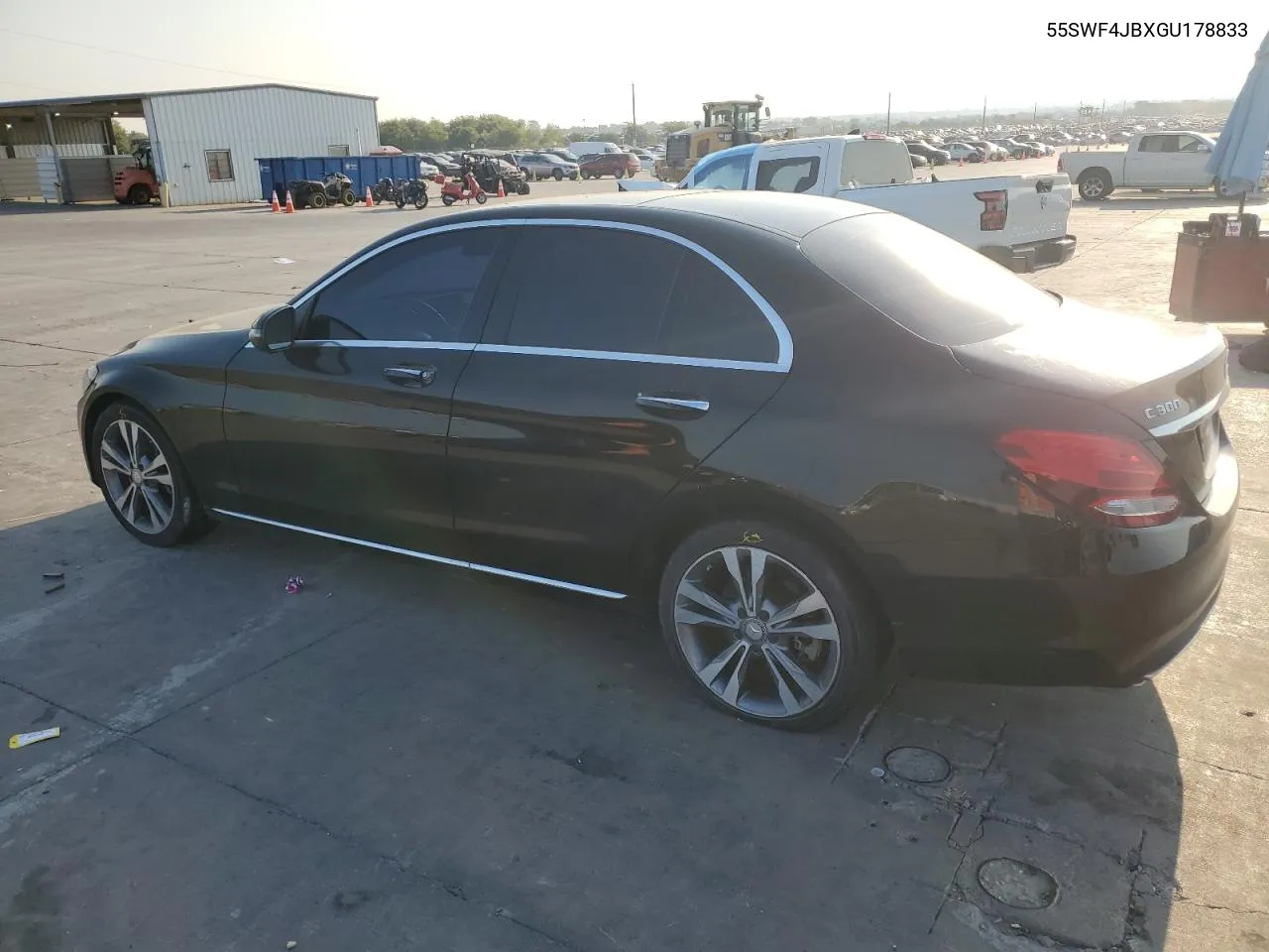 2016 Mercedes-Benz C 300 VIN: 55SWF4JBXGU178833 Lot: 68724114