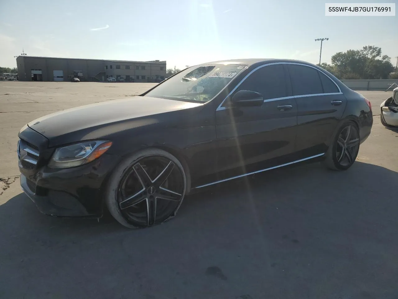 2016 Mercedes-Benz C 300 VIN: 55SWF4JB7GU176991 Lot: 68879574