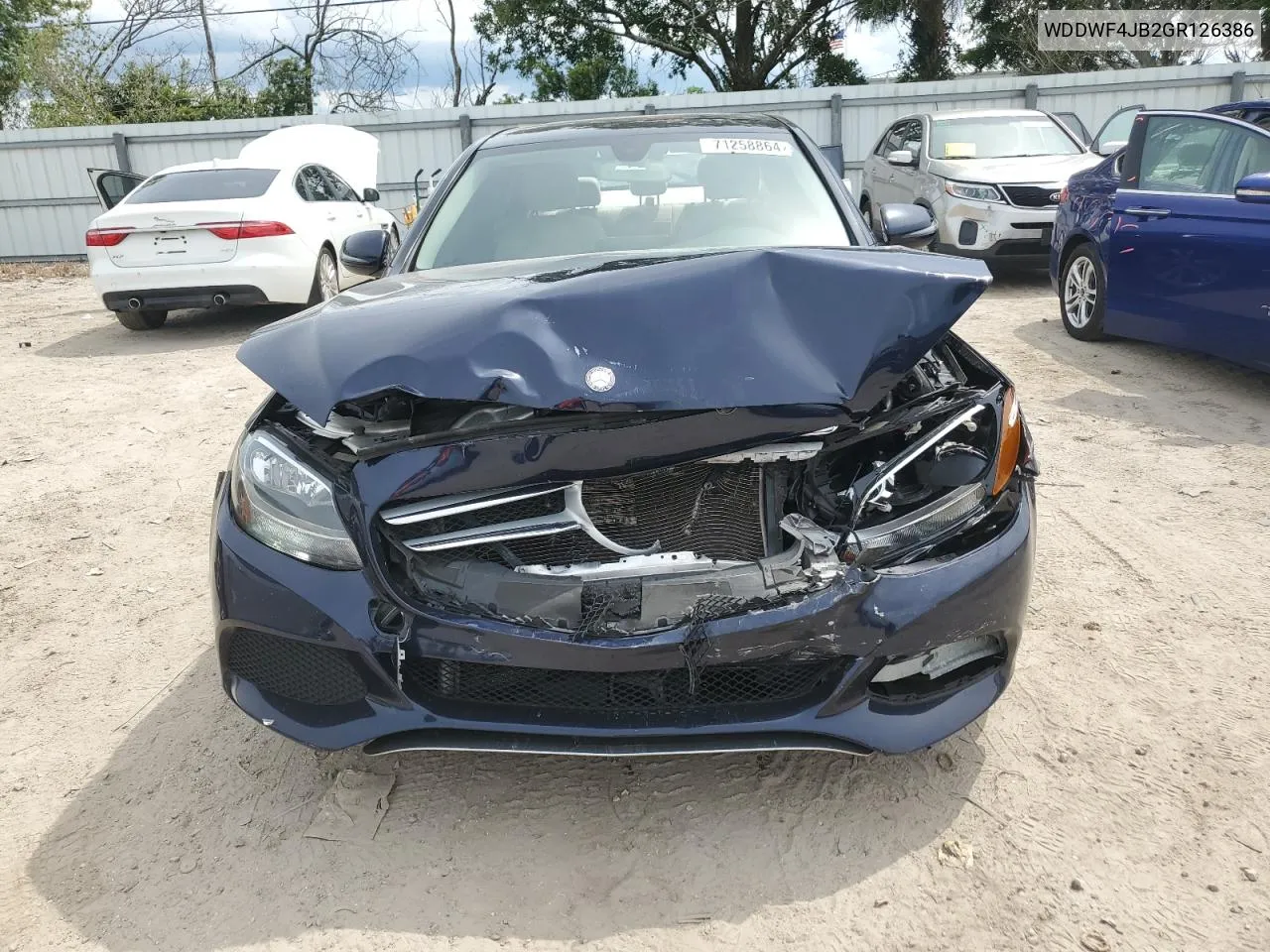 2016 Mercedes-Benz C 300 VIN: WDDWF4JB2GR126386 Lot: 71258864